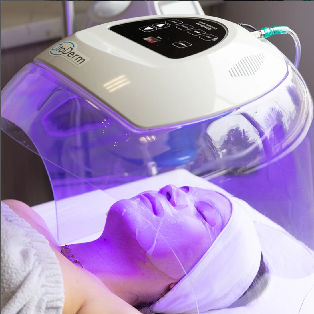 O2toDerm Oxygen + LED Dome